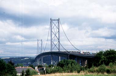 ©2006 Curriculum Visions  Forth Bridges