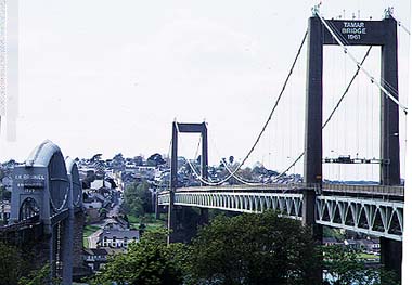 ©2006 Curriculum Visions  Tamar bridges