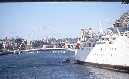 ©2006 Curriculum Visions  Tyne at Newcastle